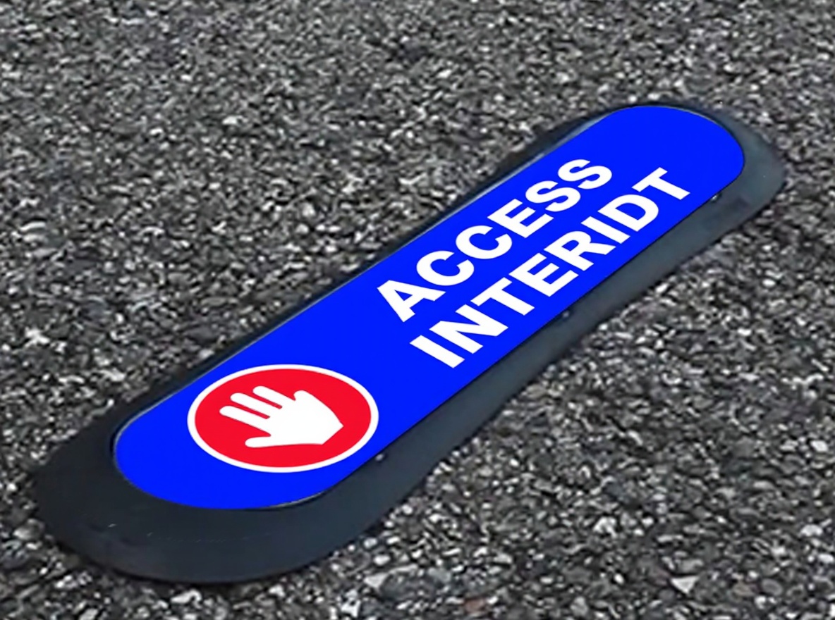 Signaletique parking parking Com Park brevetee visuel acces interdit installee en france