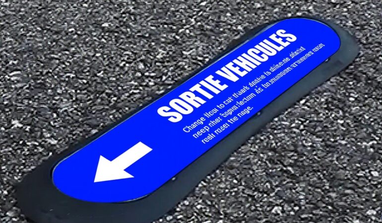 Signaletique parking copropriete Com Park brevetee visuel sortie vehicules installee en france