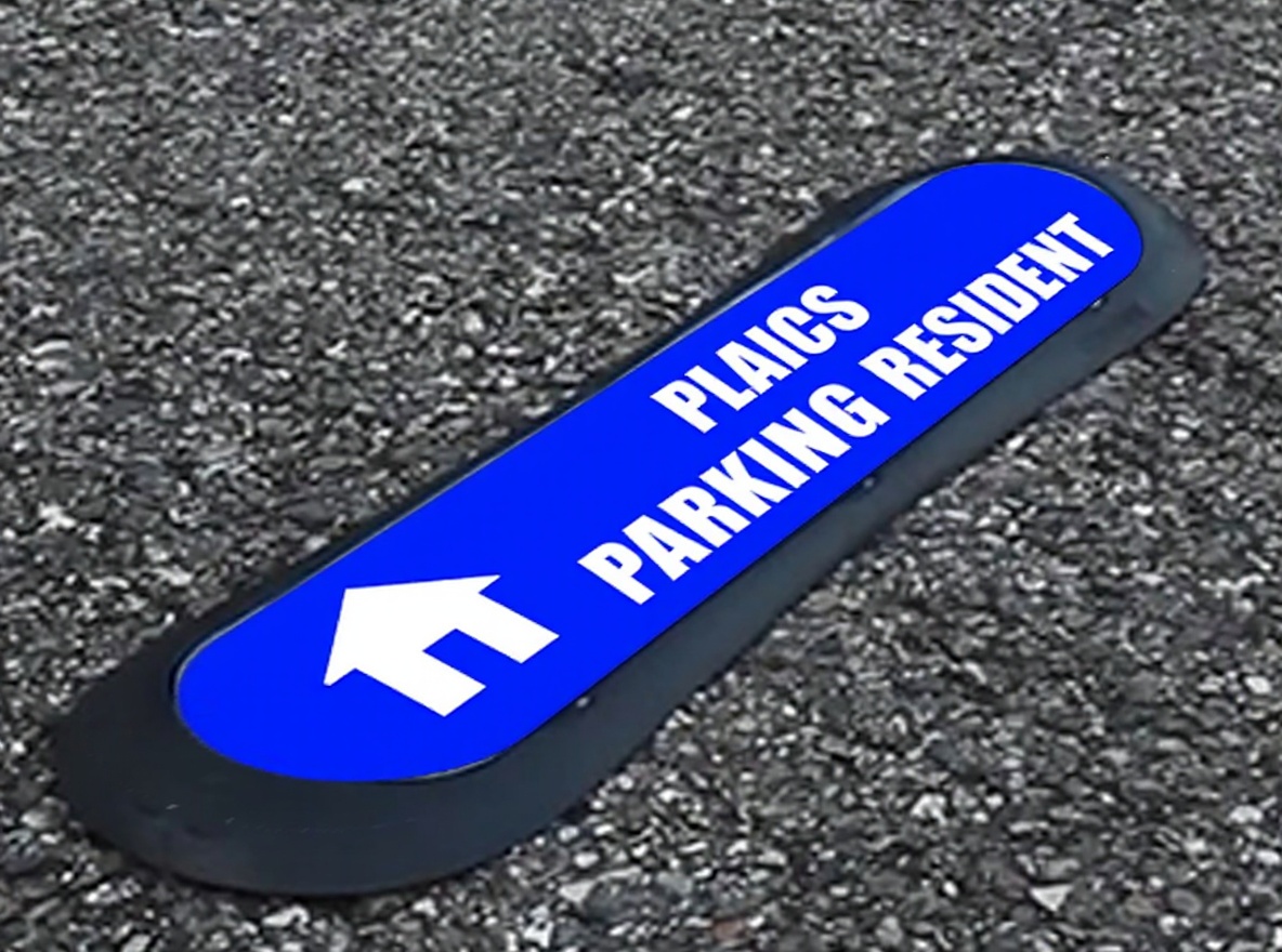 Signaletique parking copropriete Com Park brevetee visuel parking resident installee en france