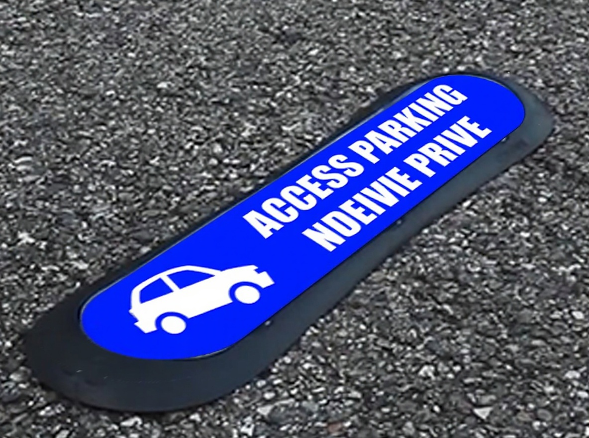 Signaletique parking copropriete Com Park brevetee visuel acces parking prive installee en france