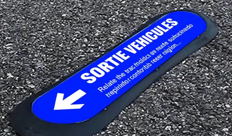 Signaletique parking copropriete Com Park brevetee visuel sortie vehicules installee en france